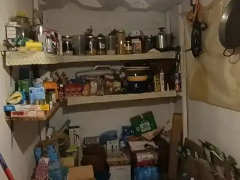 Piso en venta en Salvacañete con Trastero, Amueblado y Balcón