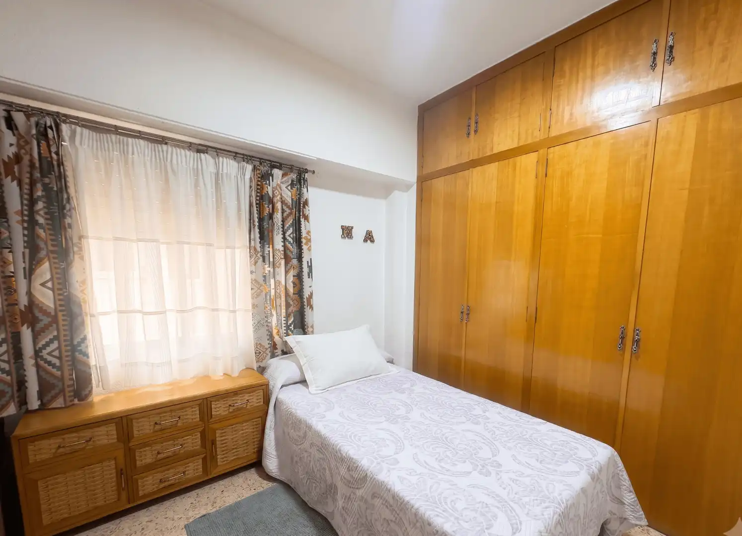 Habitación de Piso en venta en Valencia con Aire acondicionado y Balcón