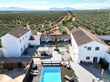 Chalet con balcón en venta en Sierra de Yeguas