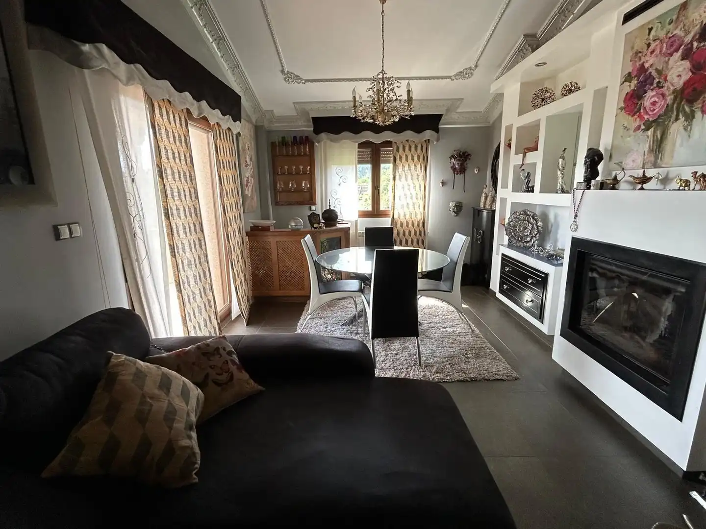 Sala d'estar de Casa o xalet en venda en A Pobra do Caramiñal amb Calefacció, Terrassa i Traster