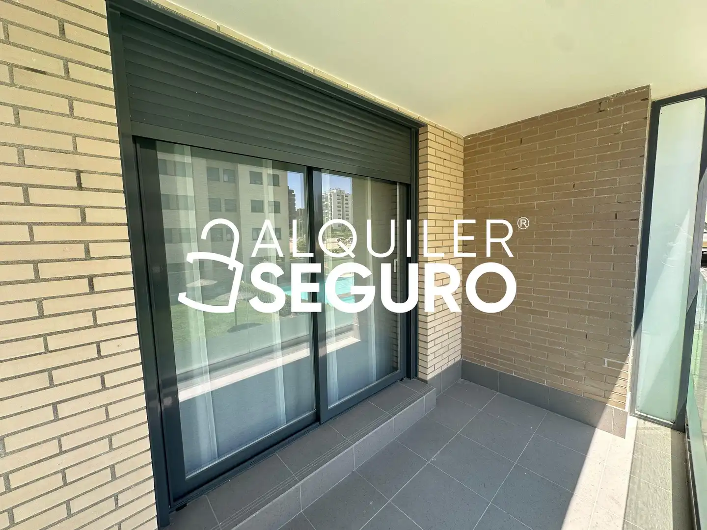 Terraza de Piso de alquiler en Madrid con Calefacción, Terraza y Trastero