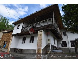 Vista exterior de Casa o xalet en venda en Morcín amb Terrassa