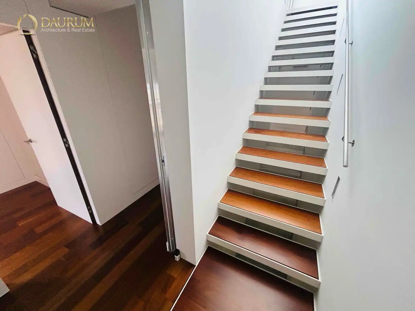 Houses for sale in Málaga  with Air Conditioner, Heating and Terrace