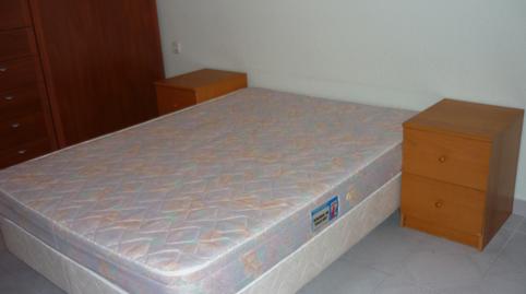 Photo 2 of Flat to rent in Col.legis Nous, Barcelona