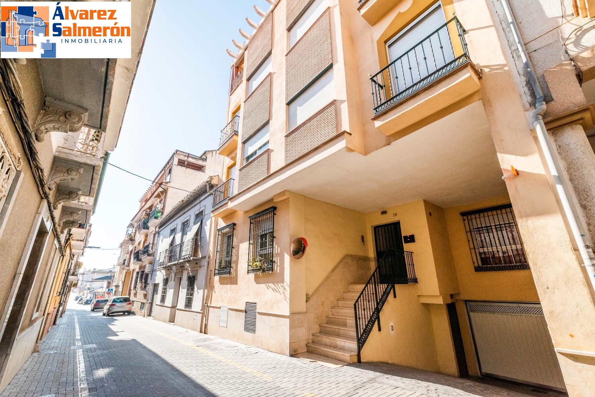 Vista exterior de Pis en venda en Maracena amb Aire condicionat