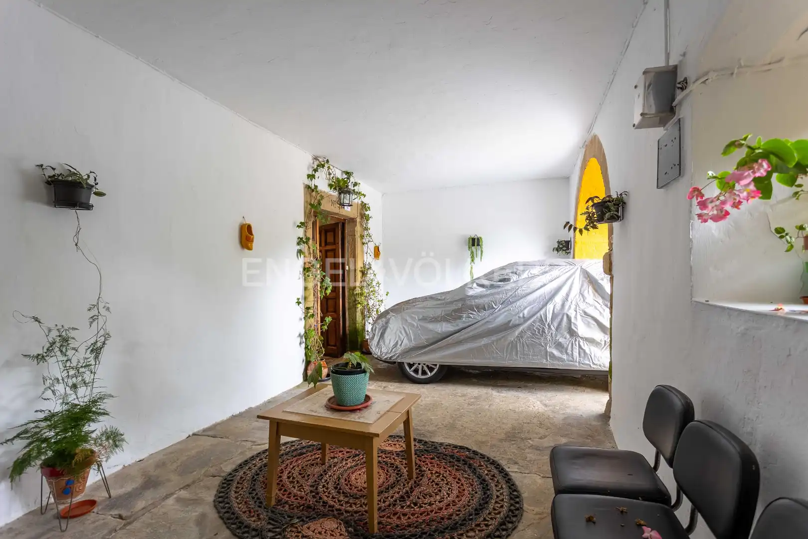Habitación de Finca rústica en venta en Entrambasaguas con Calefacción, Jardín privado y Balcón