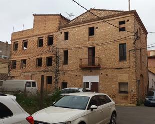 Vista exterior de Edifici en venda en Roquetes