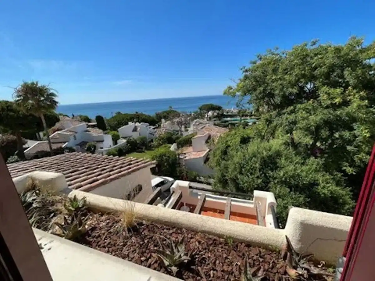 Ático de alquiler en Bahía de Casares