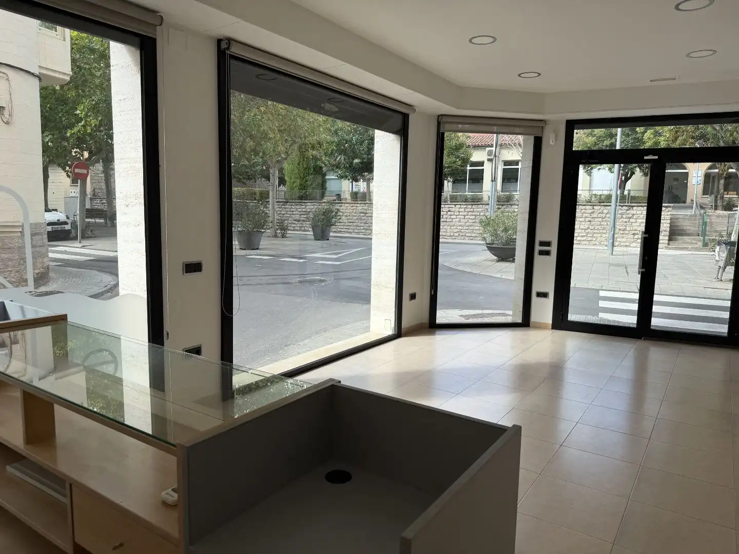 Local comercial en alquiler en Passeig 18, imagen 2