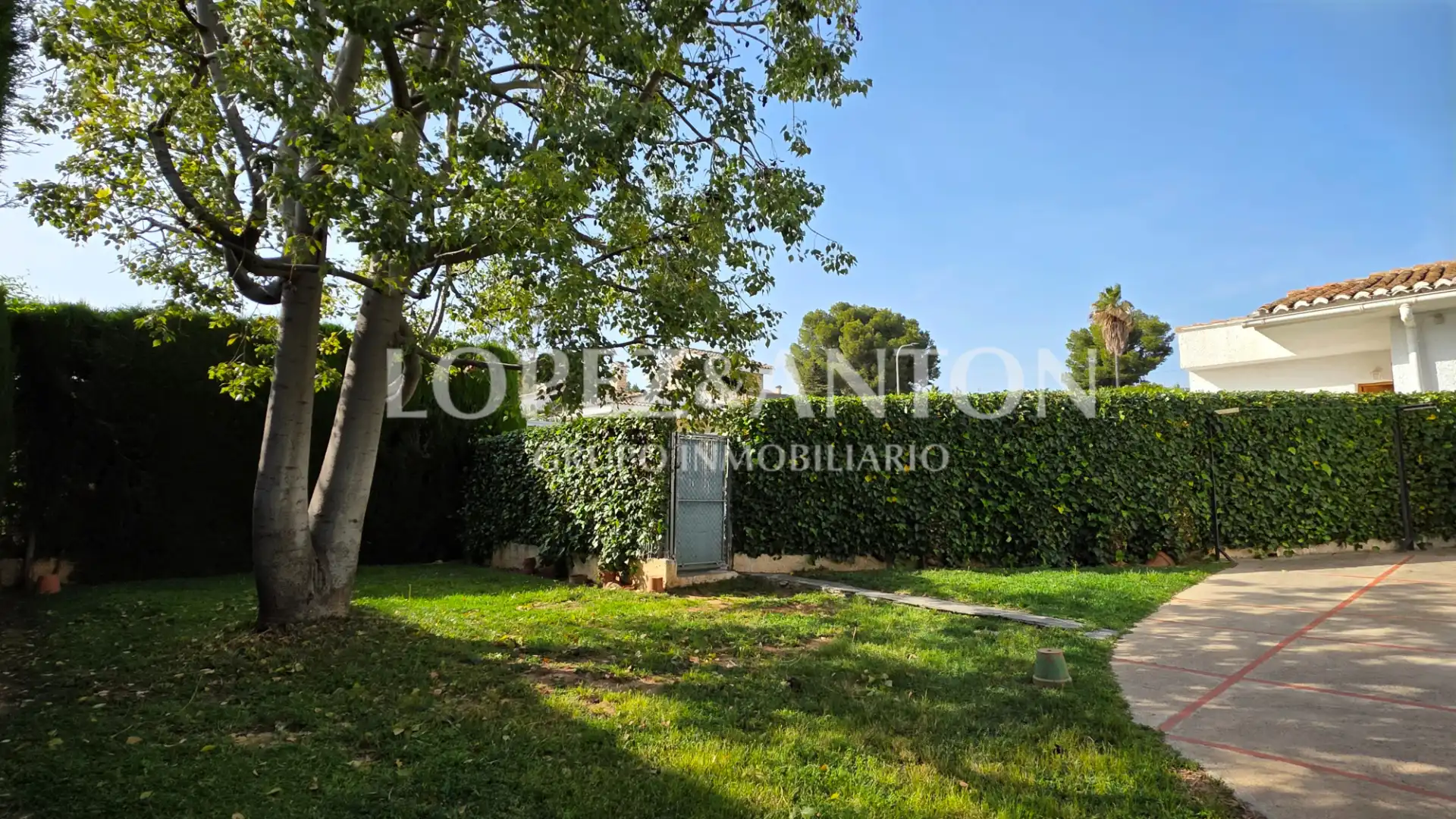 Garden of Houses for sale in L'Eliana  with Air Conditioner, Private garden and Terrace