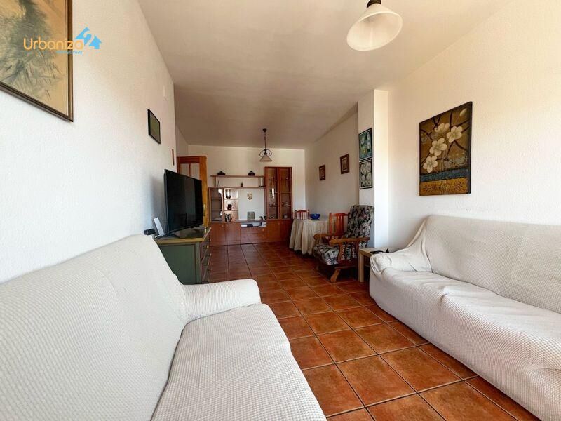 Sala d'estar de Pis en venda en Talavera la Real amb Moblat i Balcó