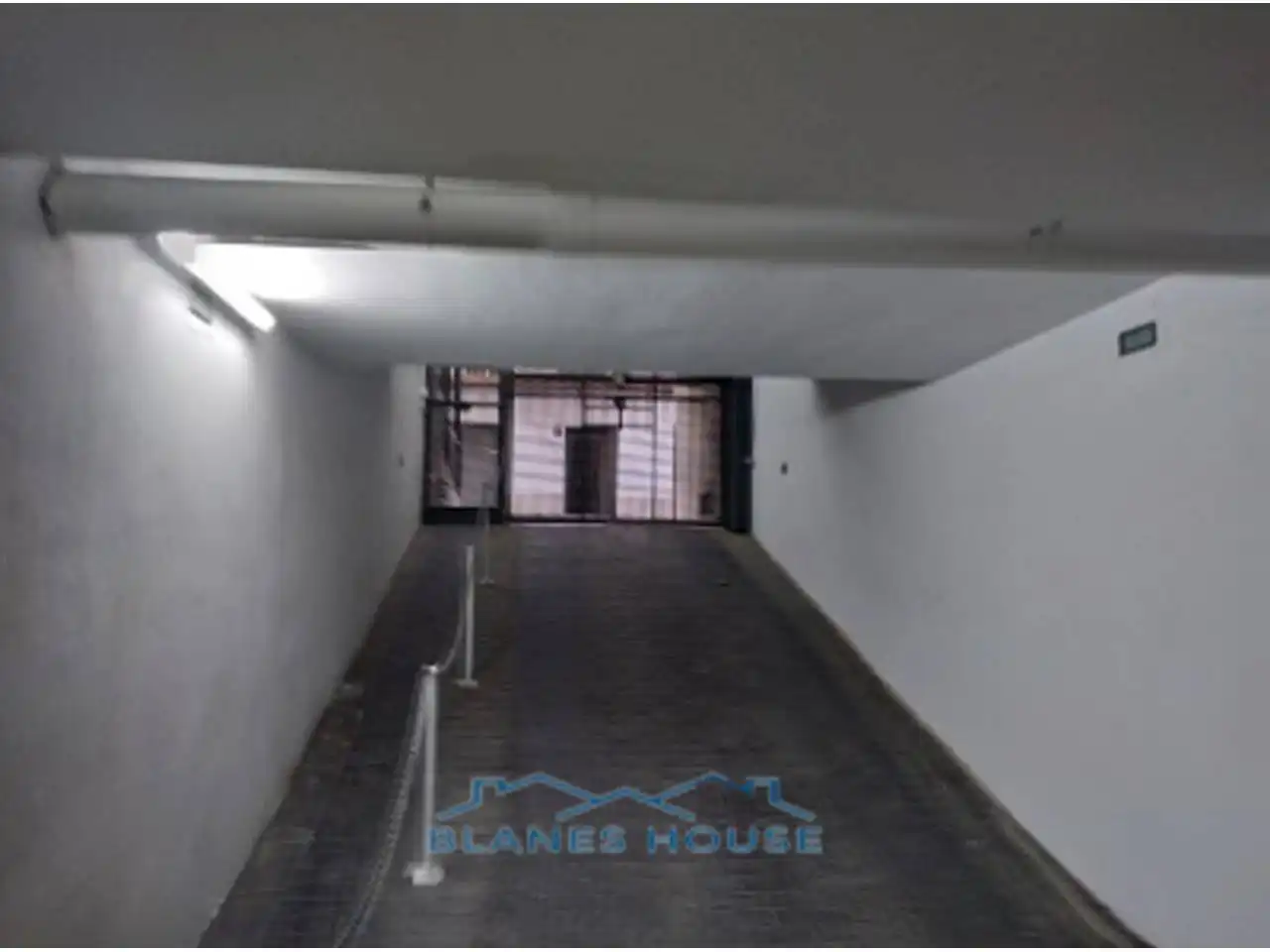 Garaje en venta en Vidreres
