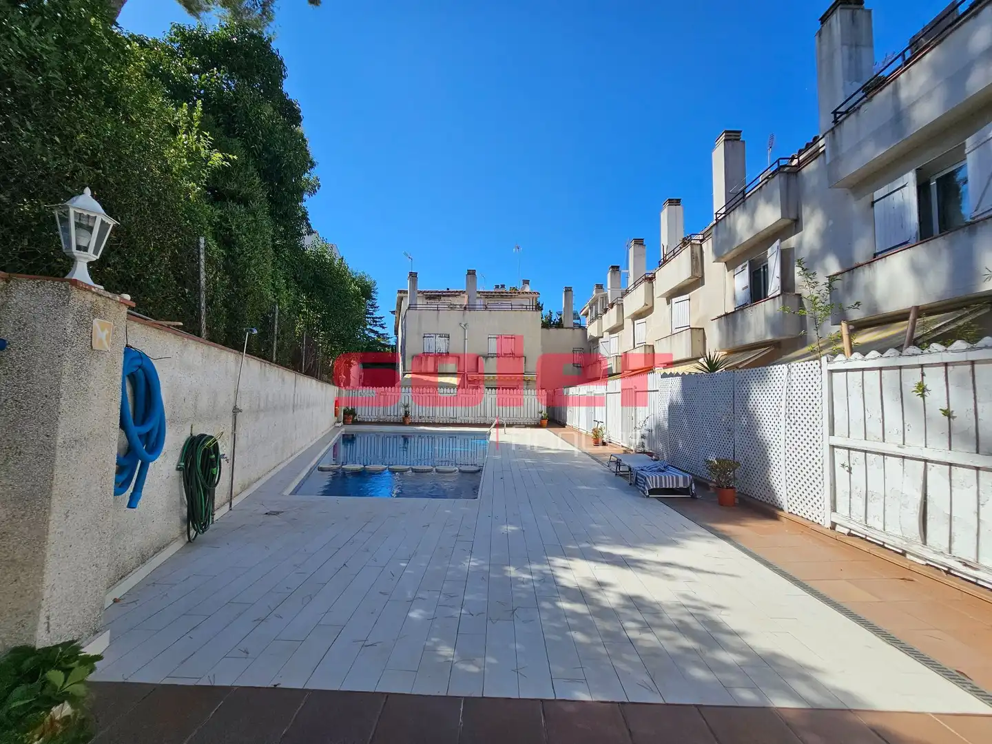 Swimming pool of Detached homes for sale in Sant Cugat del Vallès  with Air Conditioner, Heating and Private garden