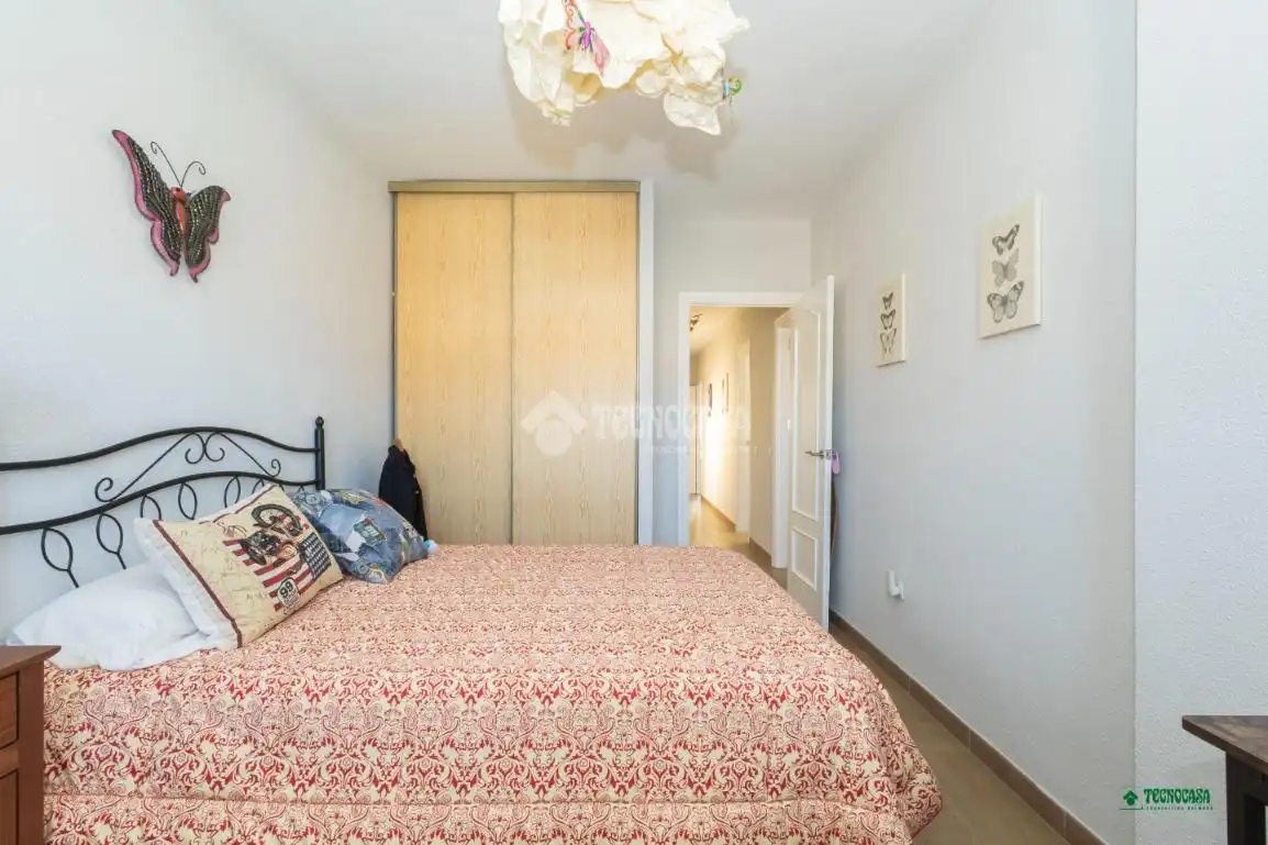 Habitación de Piso en venta en Almería con Terraza