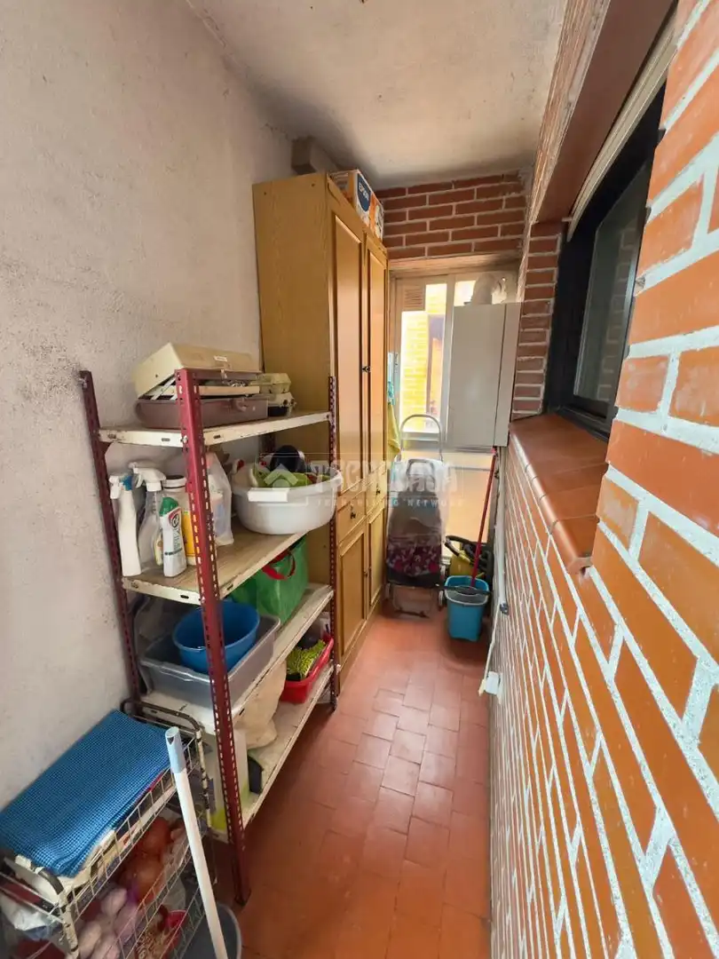 Kitchen of Flat for sale in Madrid