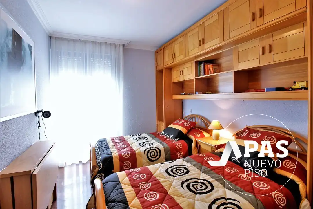 Bedroom of Flat for sale in Piélagos  with Heating and Balcony