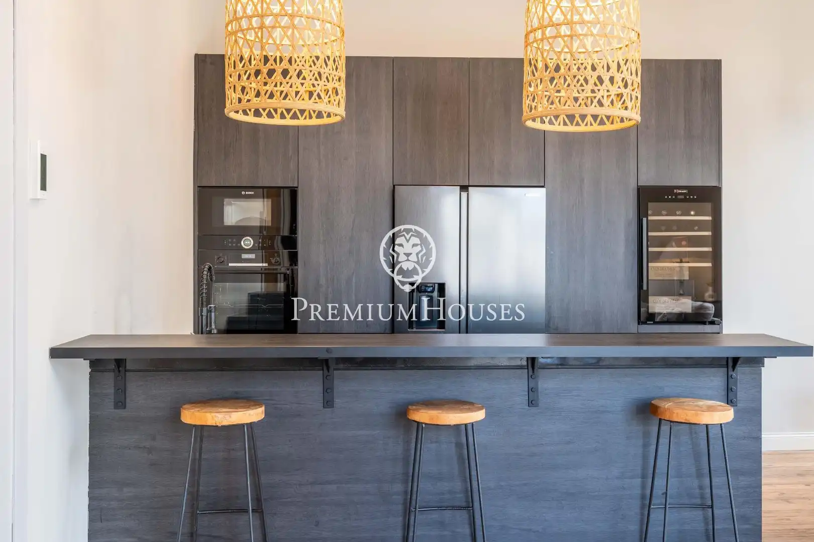 Kitchen of Flat for sale in Vilanova i la Geltrú  with Air Conditioner, Heating and Terrace