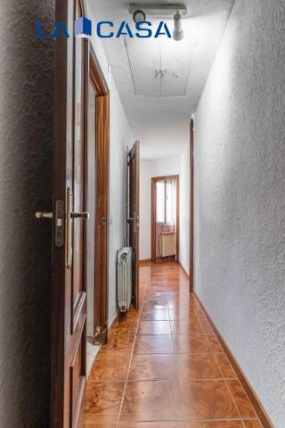 Piso en Venta en Plaza de la Beata María Ana de Jesús en Delicias