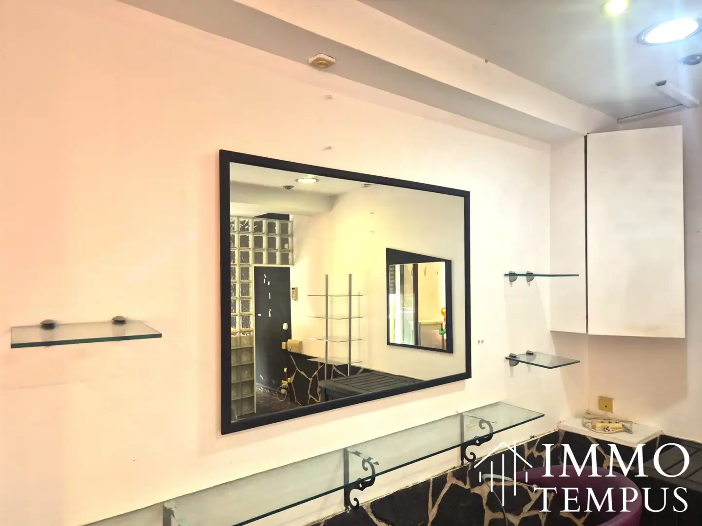 Local comercial en venta en Carrer de Milà i Fontanals, imagen 4