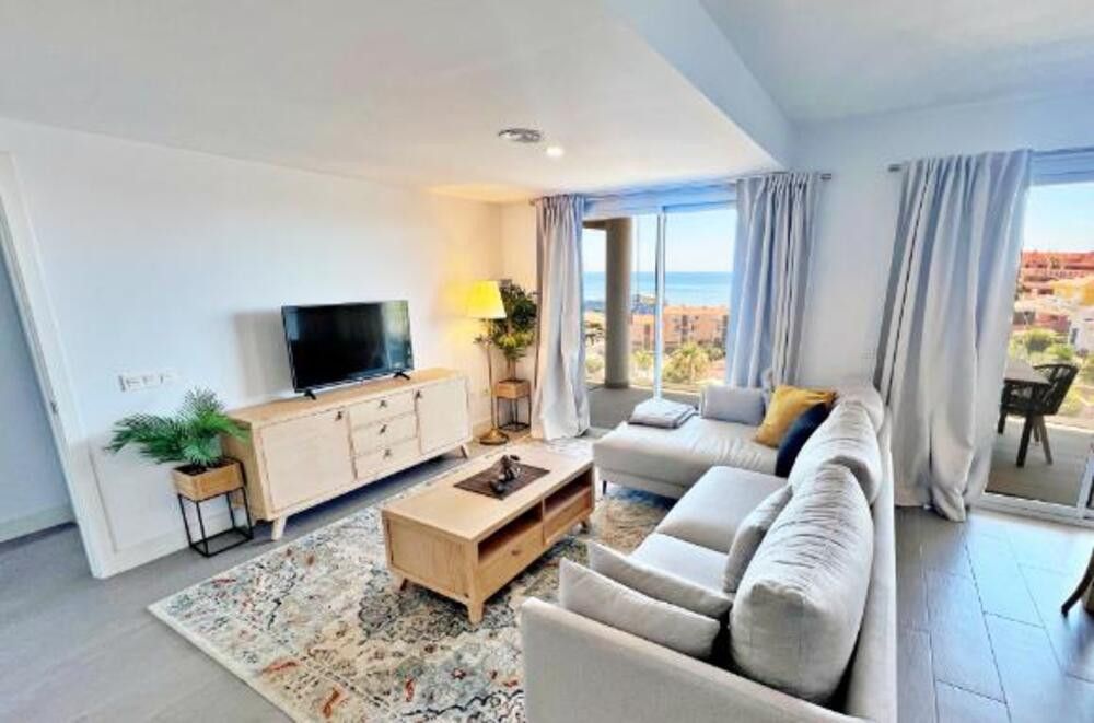 Living room of Apartment for sale in Fuengirola  with Air Conditioner, Terrace and Swimming Pool