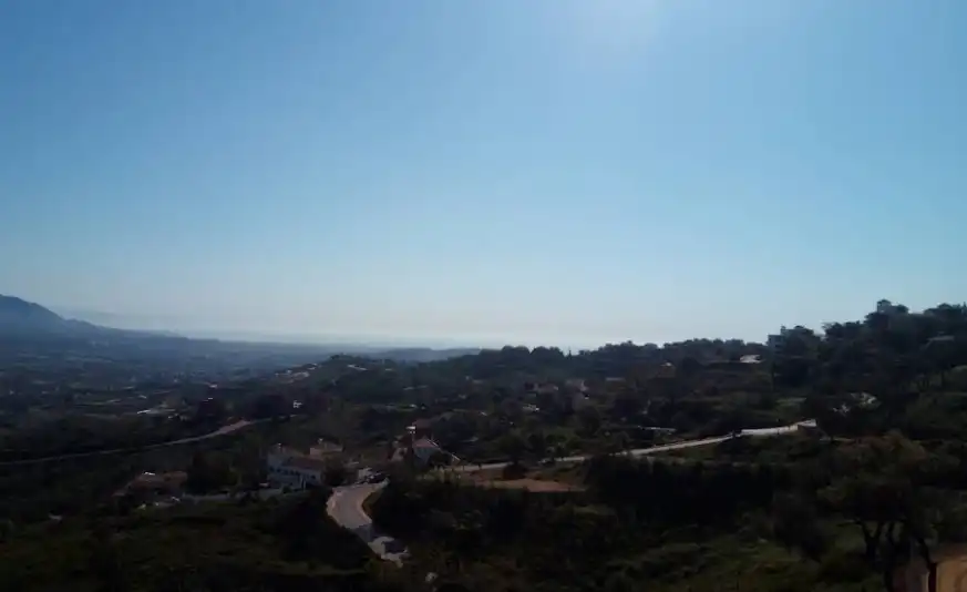 Vista exterior de Traster en venda en Ojén