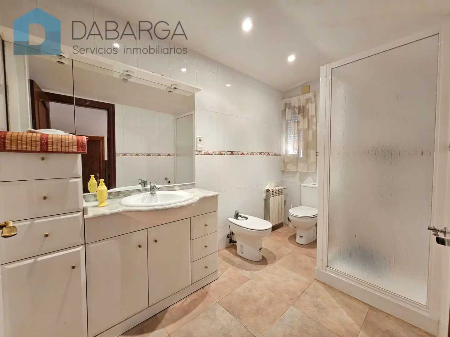 Baño de Casa o chalet en venta en Viladecavalls con Calefacción, Terraza y Trastero