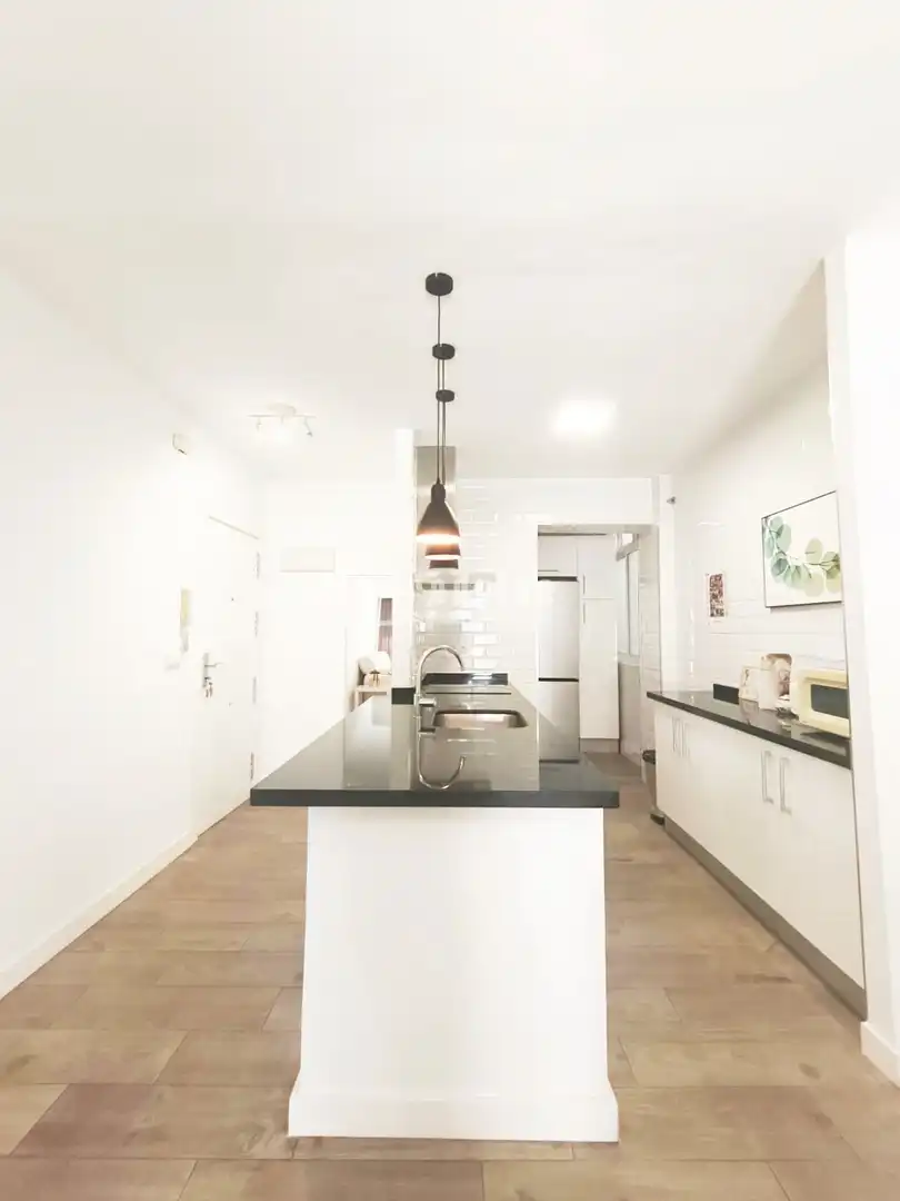 Küche von Wohnung zur Miete in Málaga mit Klimaanlage und Parkett
