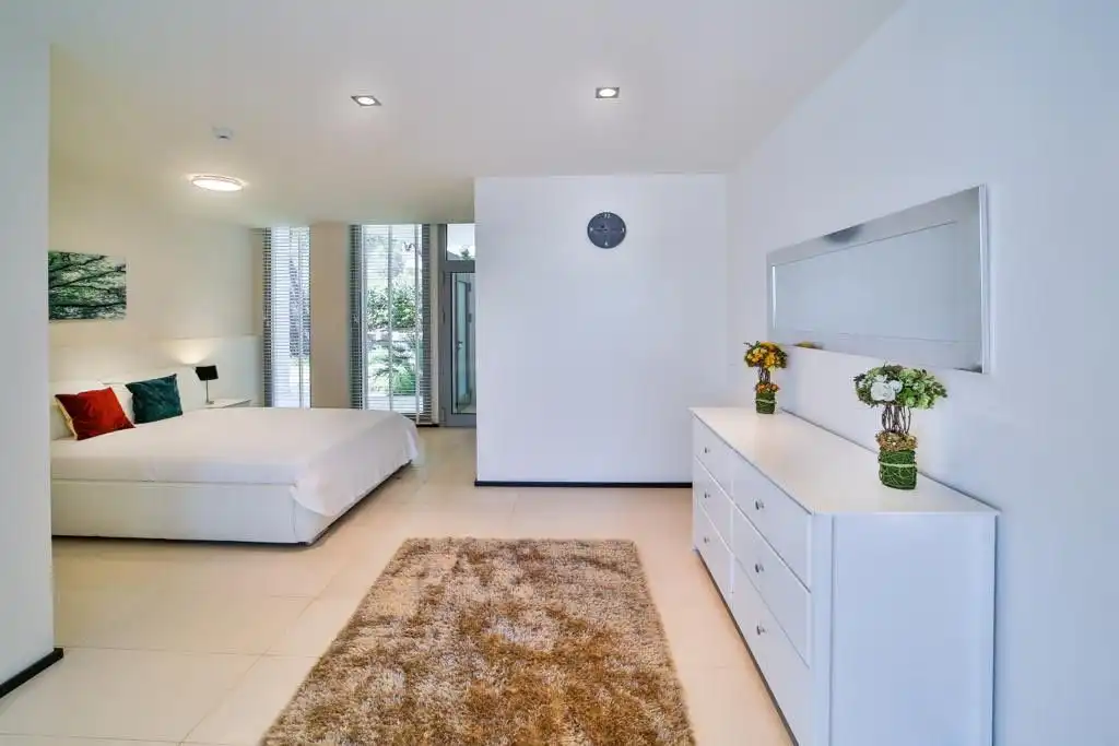 Habitación de Casa o chalet de alquiler en Marbella con Aire acondicionado, Jardín privado y Terraza