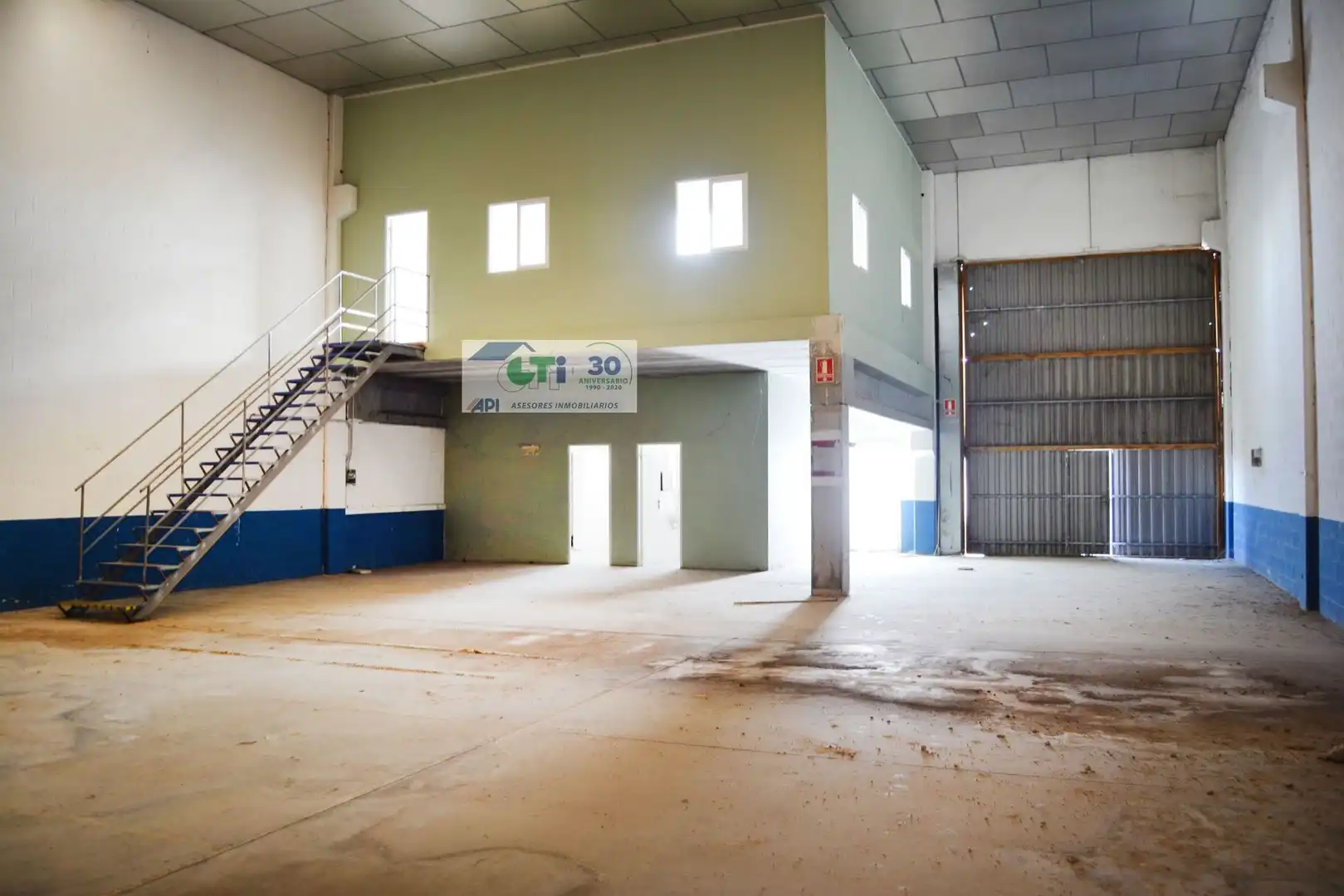 Industrial buildings for rent in La Puebla de Alfindén