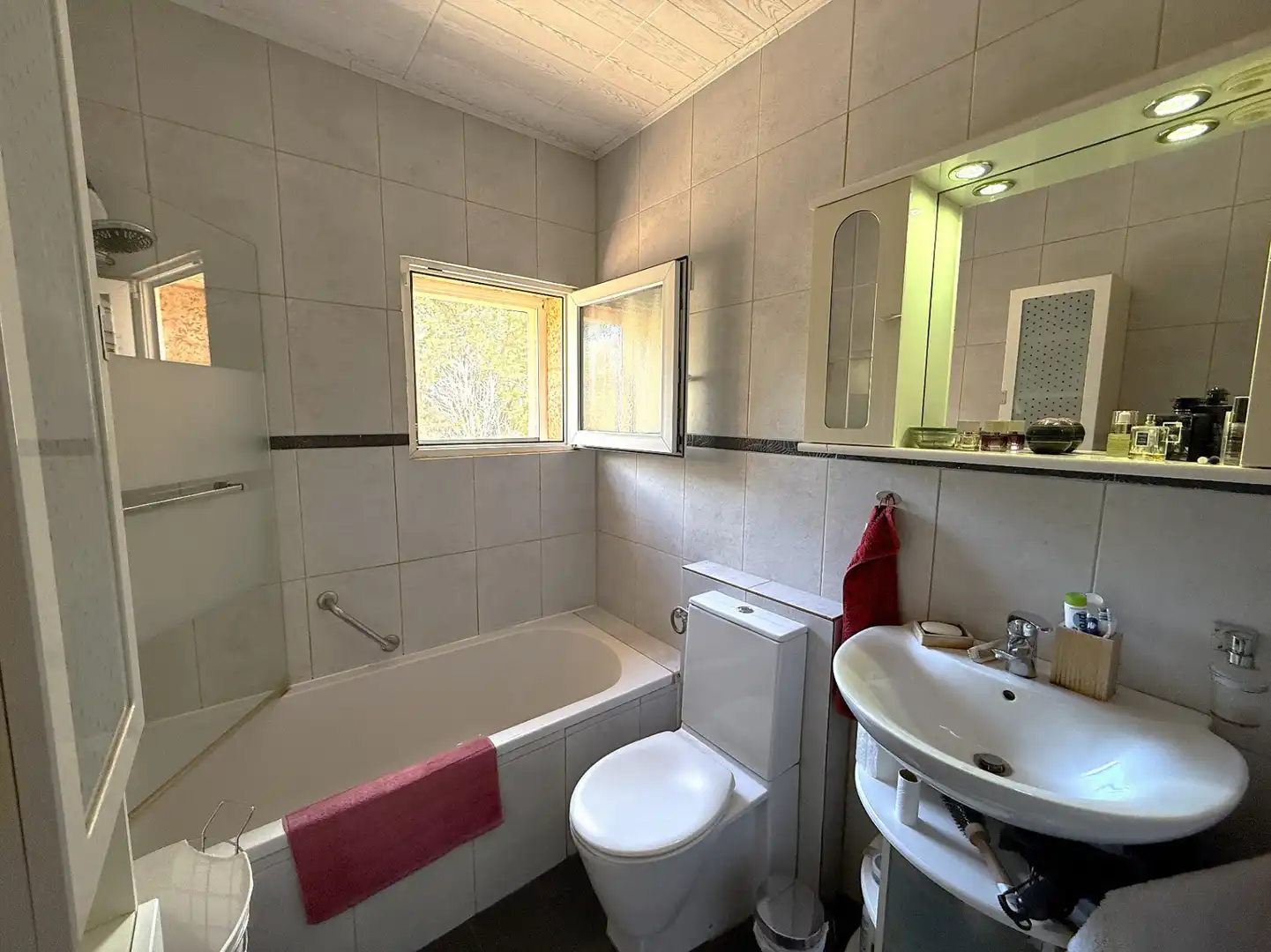 Bany de Casa o xalet en venda en Sant Josep de sa Talaia amb Aire condicionat, Calefacció i Terrassa