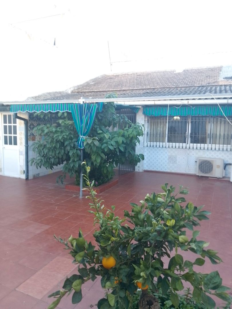 Jardí de Casa o xalet en venda en Dos Hermanas
