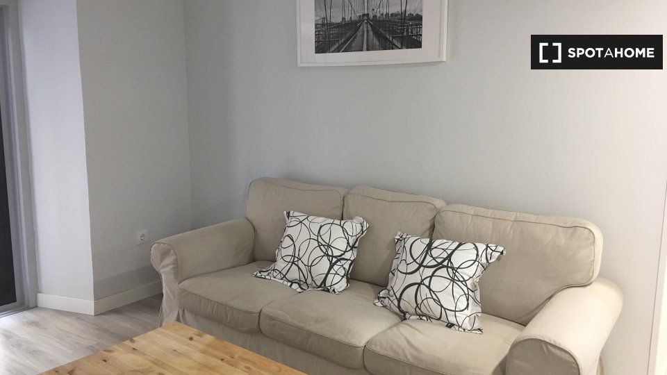 Piso de alquiler en Sol