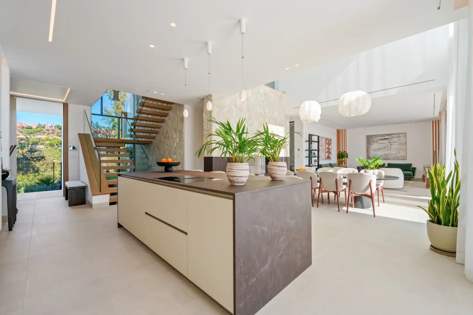 Casa amb terrassa en venda a La Quinta, imagen 2