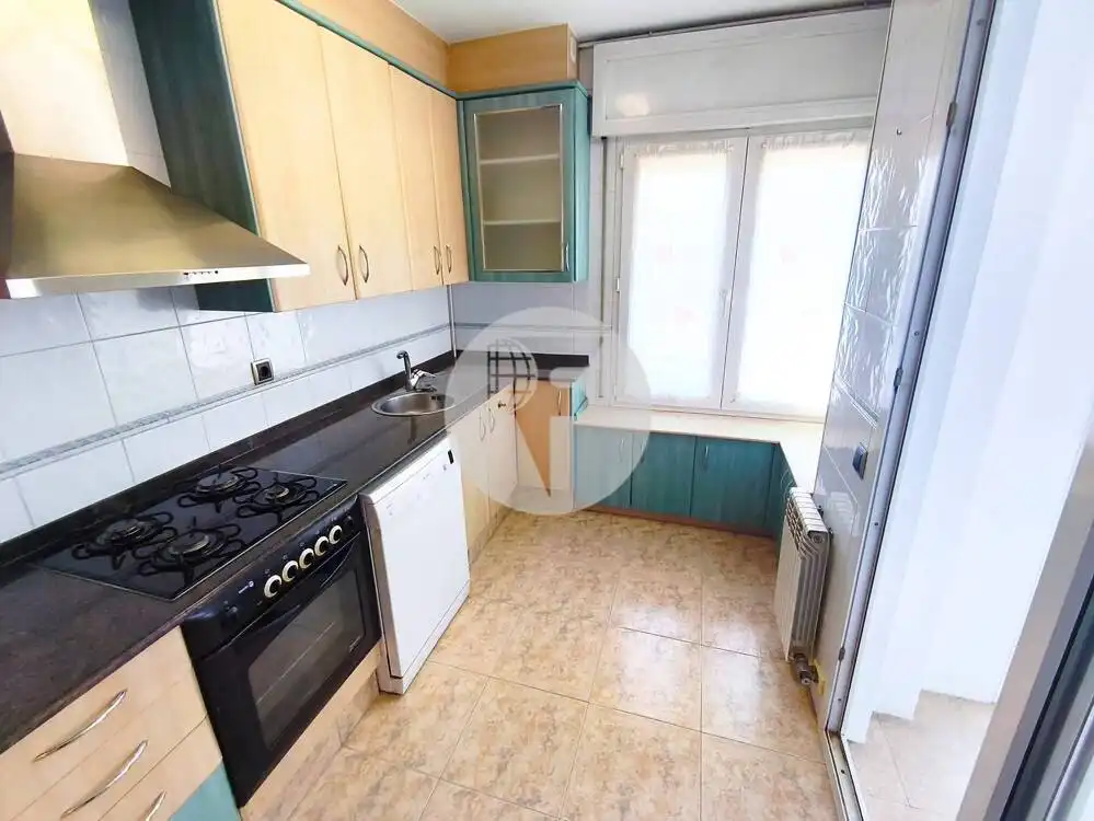 Cocina de Piso en venta en Manresa con Calefacción y Balcón