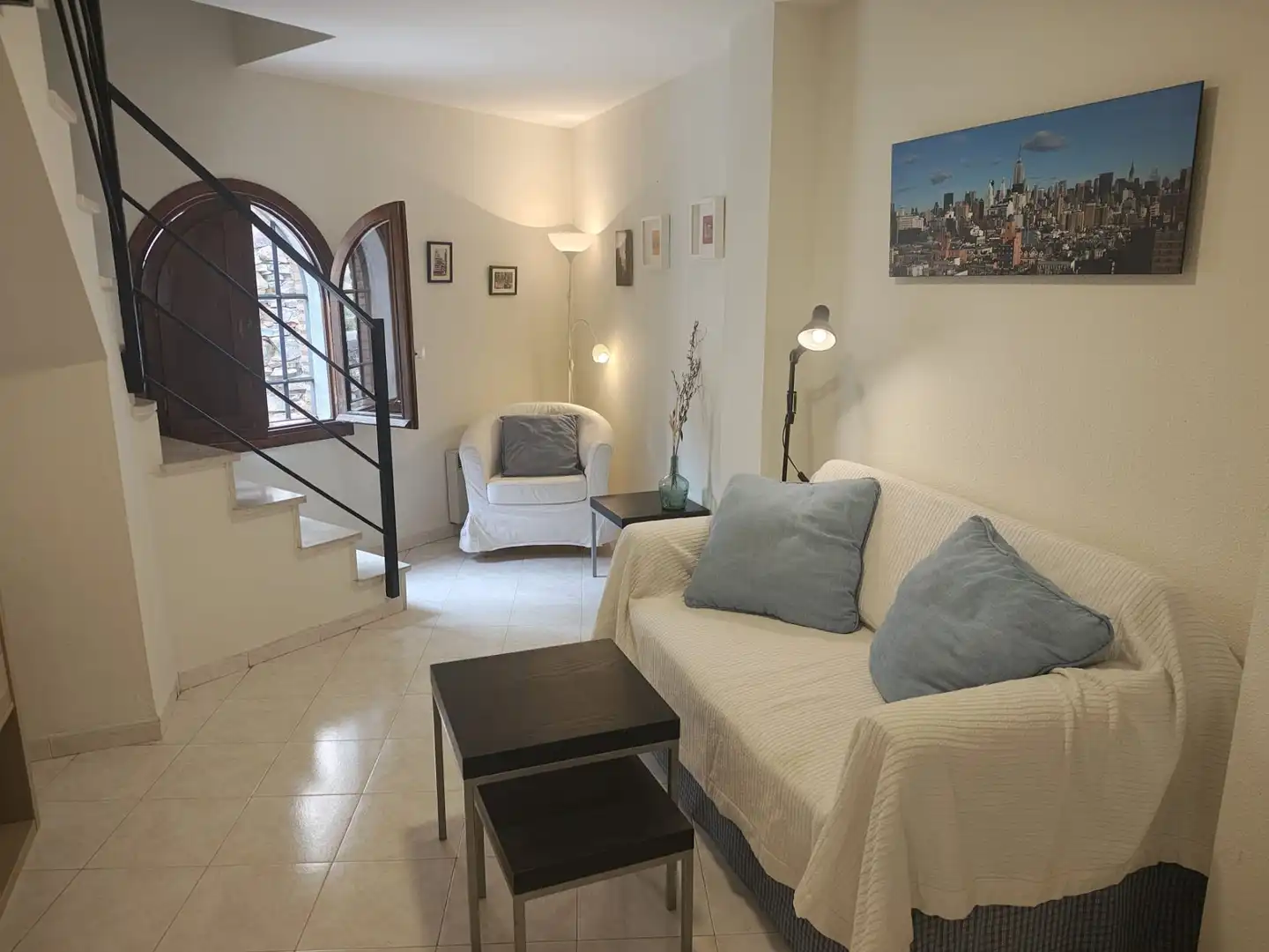 Sala de estar de Apartamento de alquiler en Cáceres con Calefacción y Piscina comunitaria