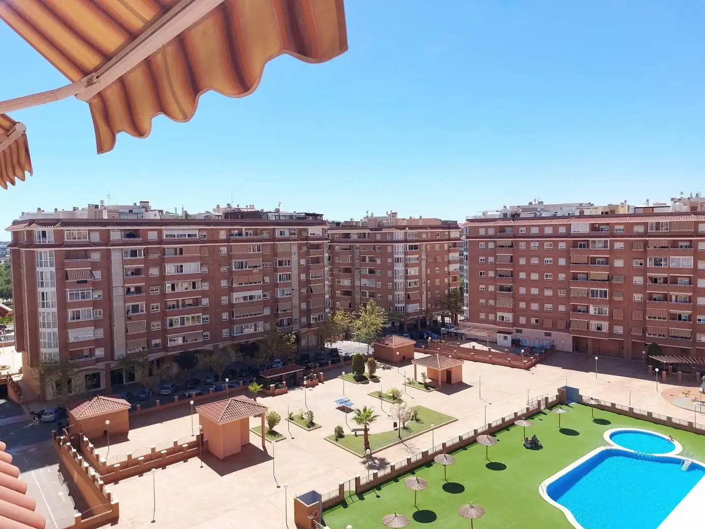 Penthouse with pool for sale in Calle RIU ALGAR