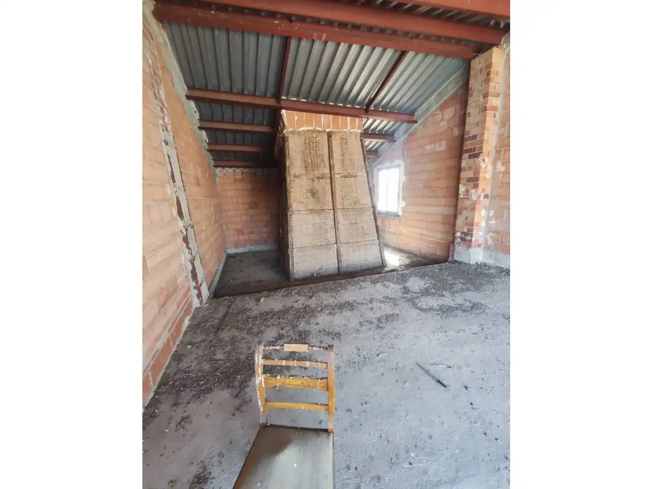 Casa adosada en venta en Barbastro