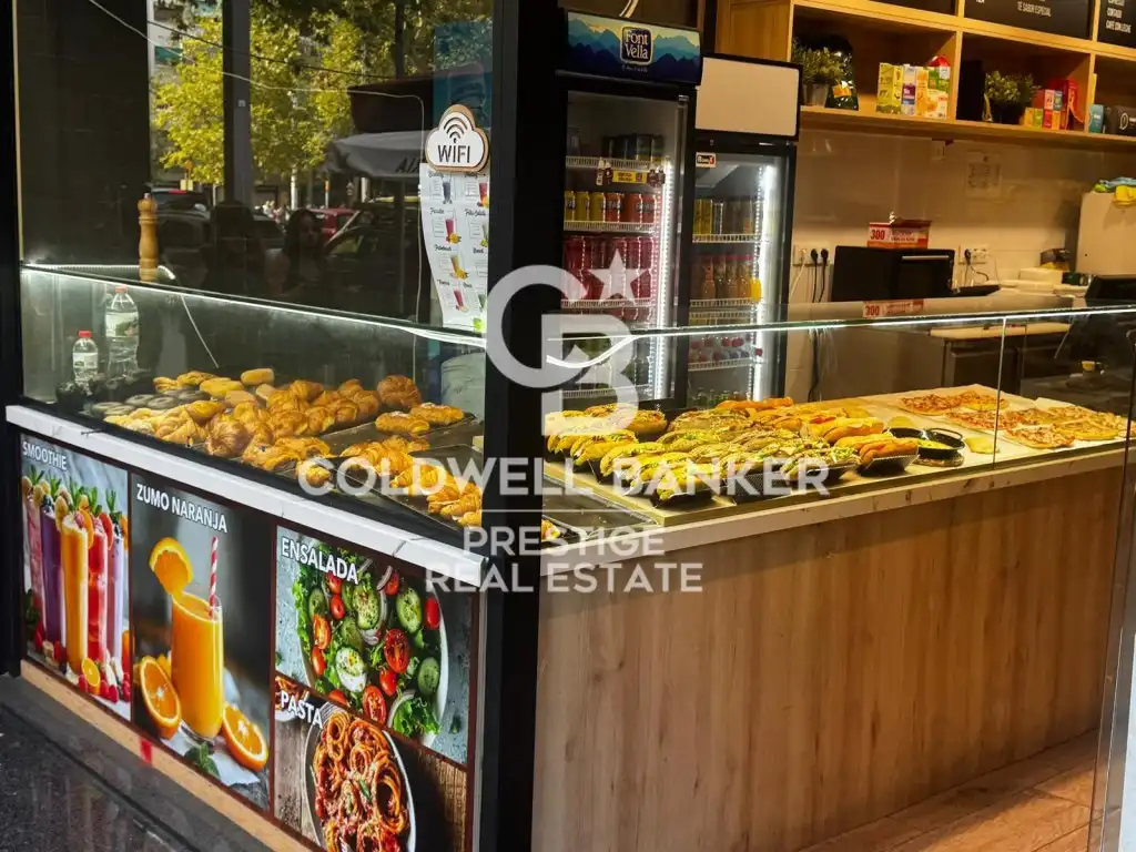 Local comercial en venta en Avinguda del Paral·lel, imagen 5