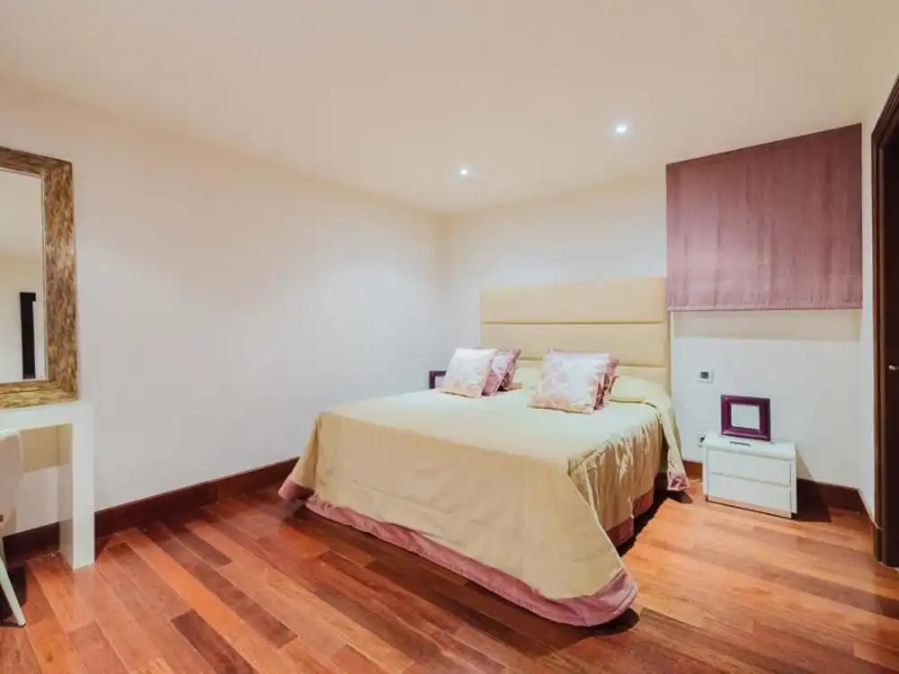 Bedroom of Houses for rent in Benahavís  with Air Conditioner, Private garden and Terrace