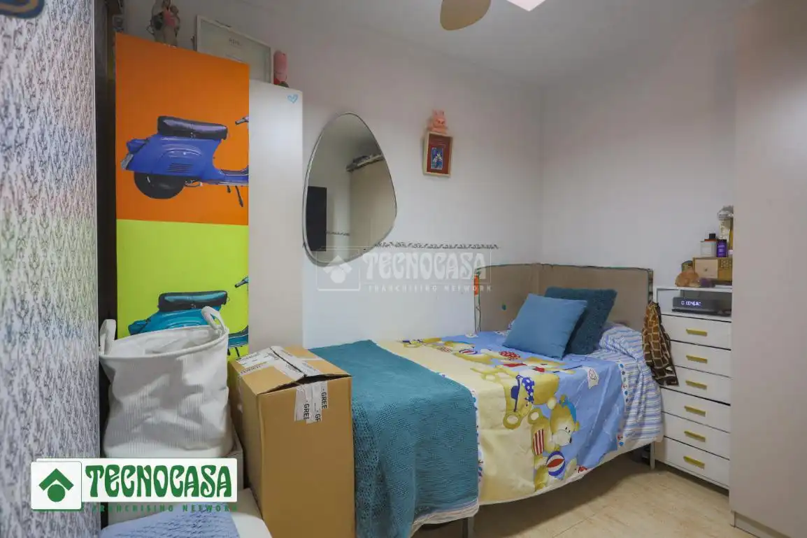 Dormitori de Casa adosada en venda en Adra amb Terrassa i Moblat