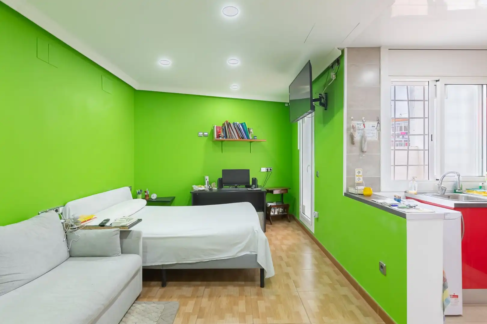 Dormitori de Apartament en venda en Santa Coloma de Gramenet amb Aire condicionat, Calefacció i Traster