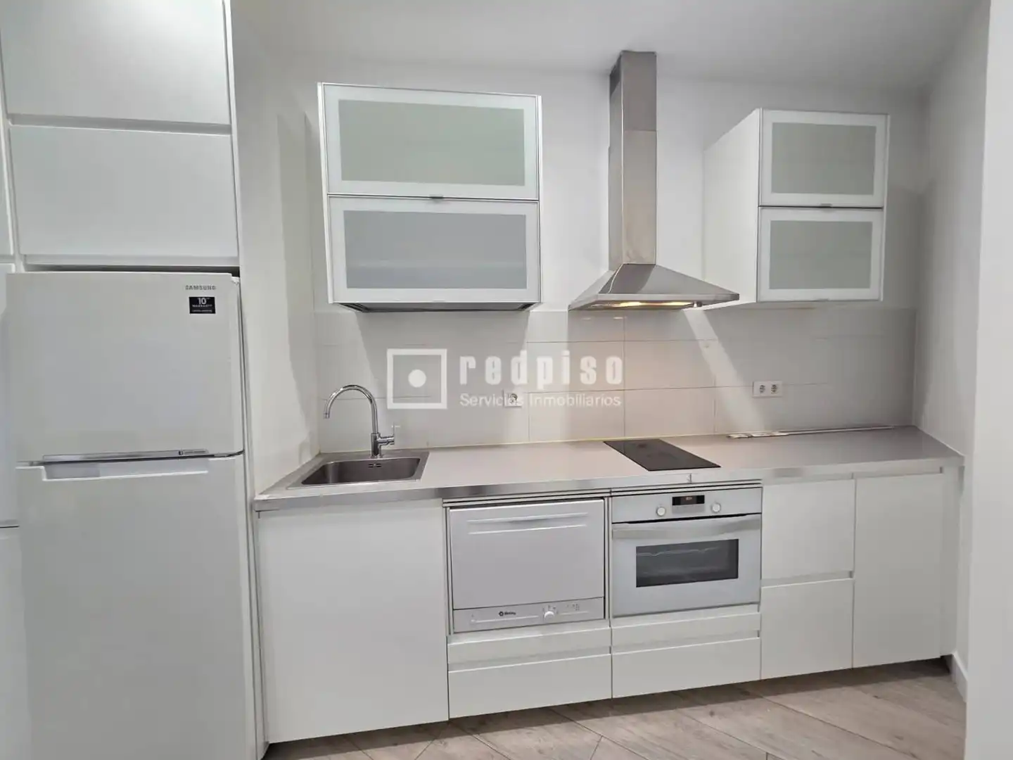 Cuina de Estudi de lloguer en Madrid amb Terrassa