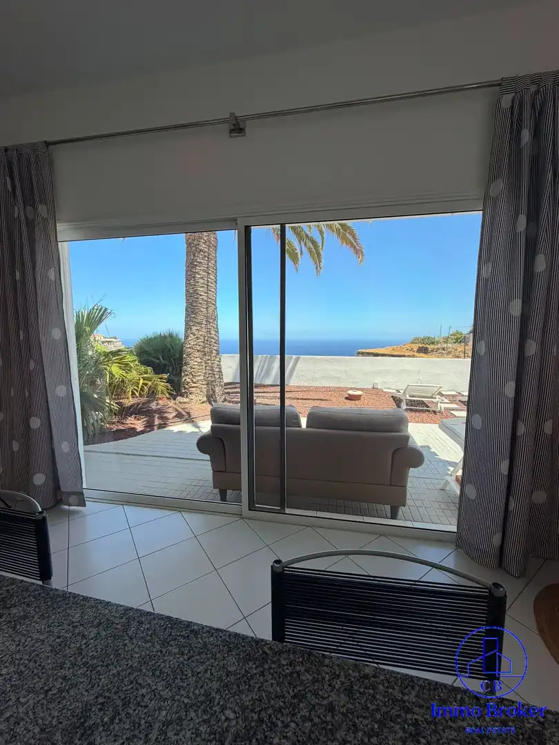 Vista exterior de Casa o chalet en venta en Candelaria con Calefacción y Jardín privado