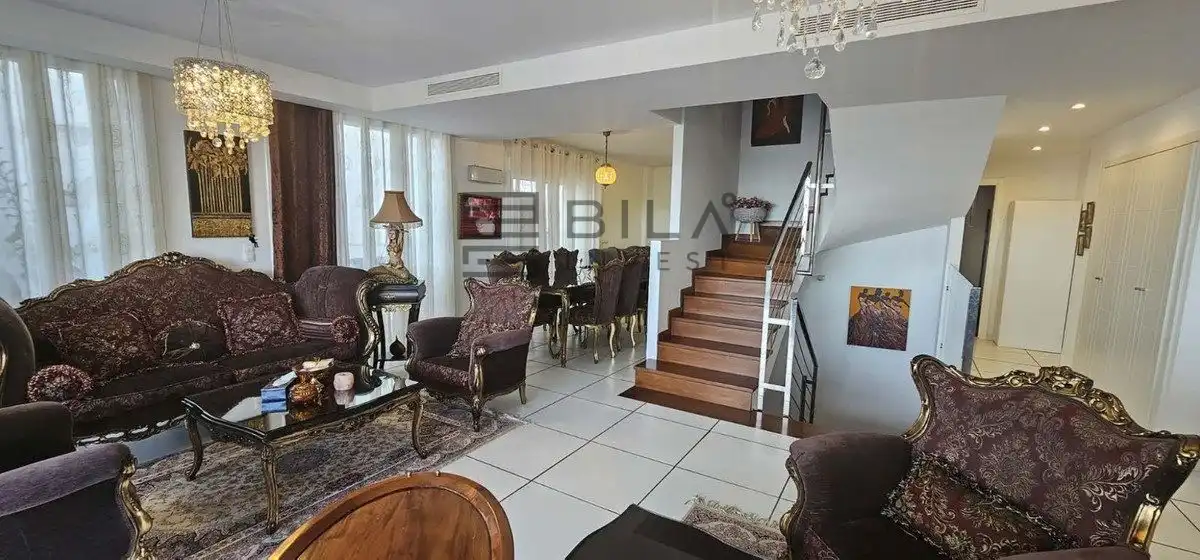 Chalet con piscina en venta en de la Estacion, imagen 9