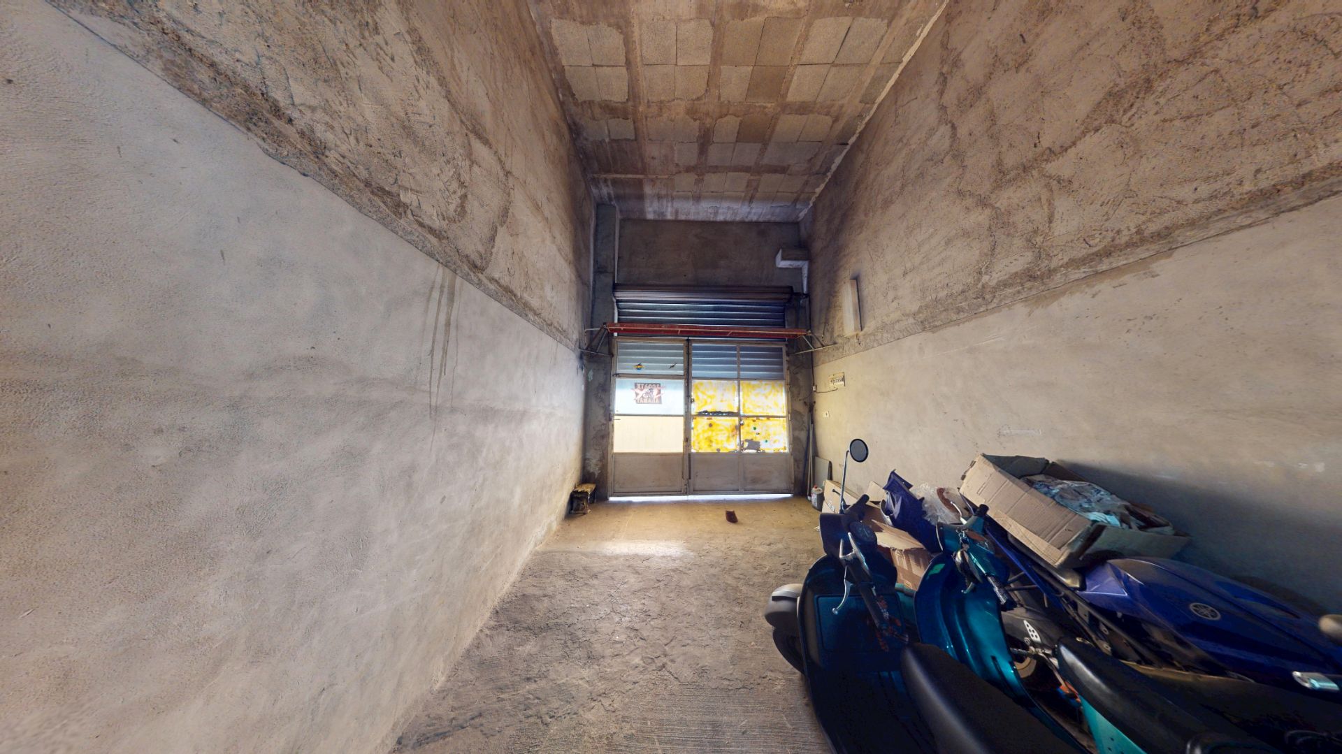 Local en venda en Alicante / Alacant amb Moblat