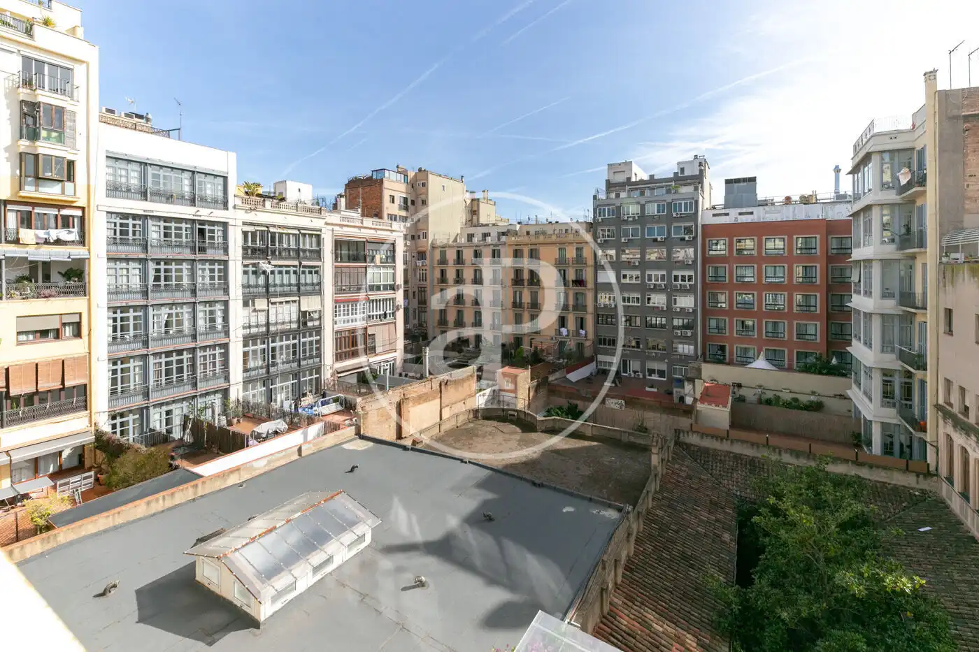 Vista exterior de Piso de alquiler en Barcelona con Aire acondicionado, Calefacción y Amueblado