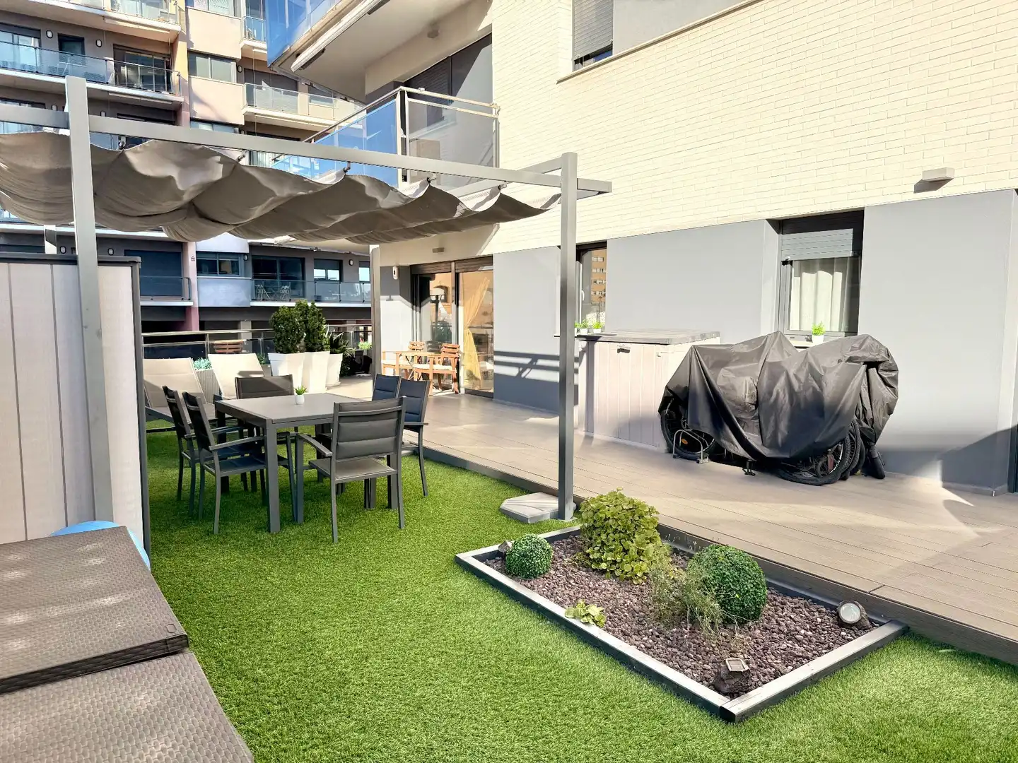 Terraza de Piso en venta en Badalona con Calefacción, Terraza y Piscina comunitaria