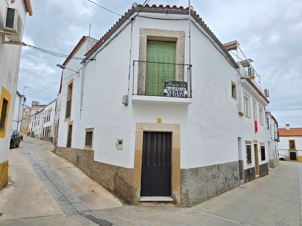 Vista exterior de Casa o chalet en venta en Brozas con Terraza