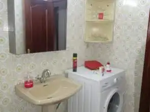 Bany de Pis de lloguer en Gijón  amb Calefacció, Parquet i Rentadora