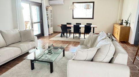 Foto 4 de Casa adosada en venda a Calle del Priorato, Paraiso - Barronal, Estepona